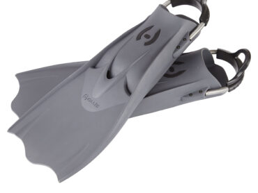 Hollis: F1 LT Grey