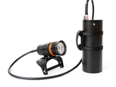 Finnsub: 3600 Strong canister lamp
