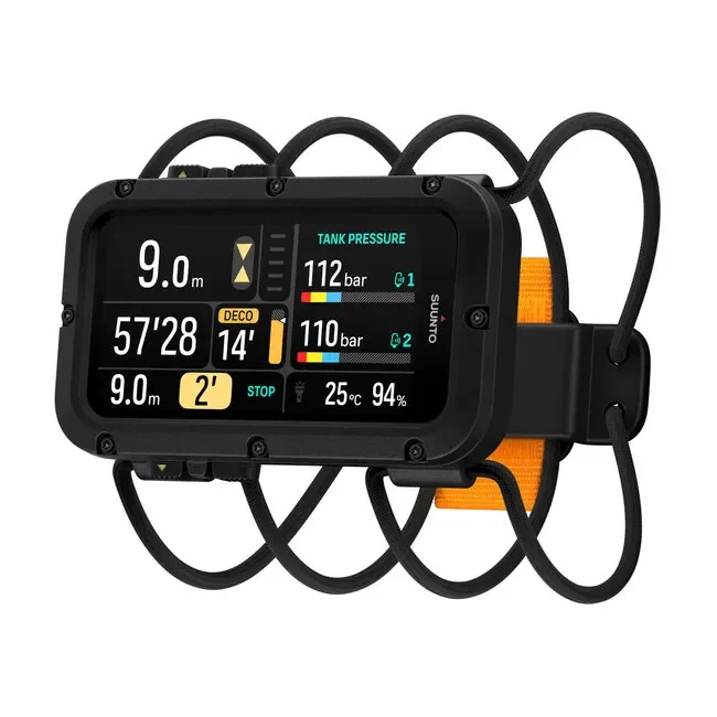 suunto-nautic-with-bungee-cord-and-tank-pod (2)