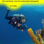 DUIK IN DE WERELD VAN DE ONDERWATERVIDEOGRAFIE