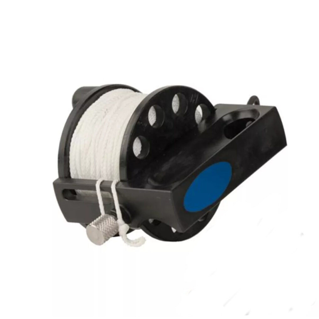 halcyon-defender-pro-200-60-m-reel-whandle-24-line-easy-grip-ss-double-ender-1200×1200